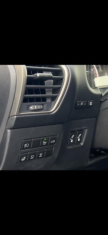 Lexus: Lexus NX: 2019 г., 2 л, Автомат, Бензин, Кроссовер — 25