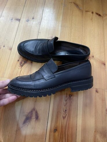 Haima: George Hogg kişi loaferləri - Rəng: qara - Material: üst hissə –