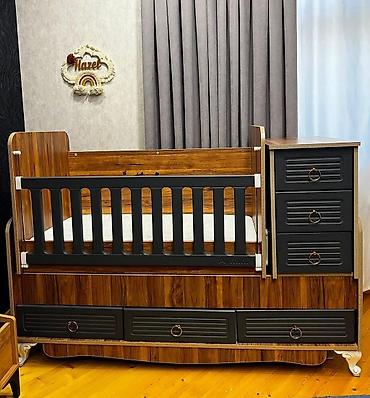 Digər mebel: Usaq çarpayisi ela veziyyetde. Matras ortapedik. Qiymet 110 azn Unvan — 1