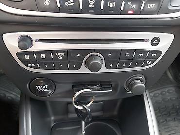 Renault: Renault Mégane III, 5-vrata hečbek, srebrna boja. - Motor: dizel — 19