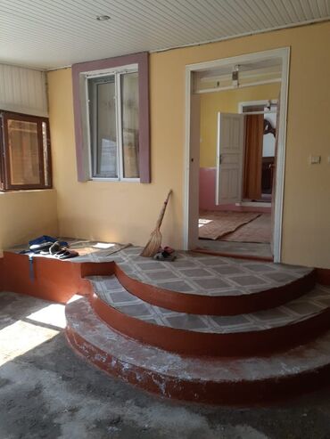 Həyət evləri və villaların satışı: 4 otaqlı, 100 kv. m, Kredit yoxdur, Orta təmir — 2