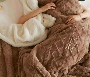 Plišane dvostrane ćebadi – Home/Sweet Home kolekcija - Materijal