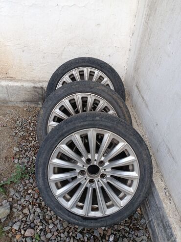 corolla runx: Дөңгөлөктөр монтажда R 17, Колдонулган, Жеңил унаалар, Куйма, тешиктери - 5