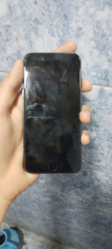 iohone 7: IPhone 7, 32 ГБ