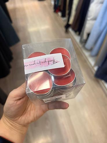 Свечи: В продаже свечи романтические Есть в форме сердца, есть просто — 4