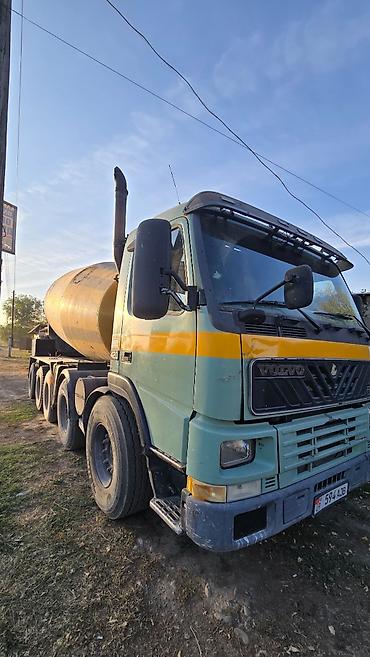 Автобетономешалки: Бетономешалка, Volvo, 2002 г., более 14 м3 — 26