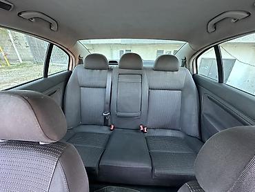 crv 2001: Skoda Octavia: 2004 г., 1.8 л, Механика, Газ, Лифтбек — 7