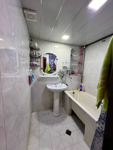 Köhnə tikili: Bakı, Bakıxanov qəs., 3 otaqlı, Köhnə tikili, 50 kv. m — 12