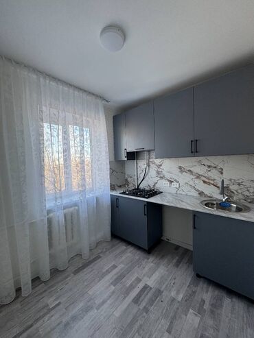 Продажа квартир: 2 комнаты, 39 м², Хрущевка, 4 этаж, Евроремонт