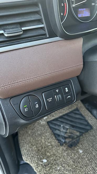 Hyundai: Hyundai H-1 (Grand Starex): 2019 г., 2.5 л, Дизель, Минивэн — 6