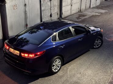 салон лада: Kia Optima: 2017 г., 2 л, Автомат, Бензин, Седан