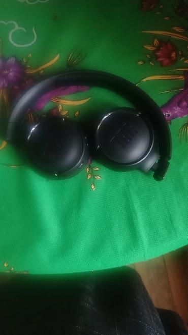 Qulaqcıqlar: JBL on-ear/over-ear simsiz qulaqlıq - Marka: JBL (kasaların üzərində — 3