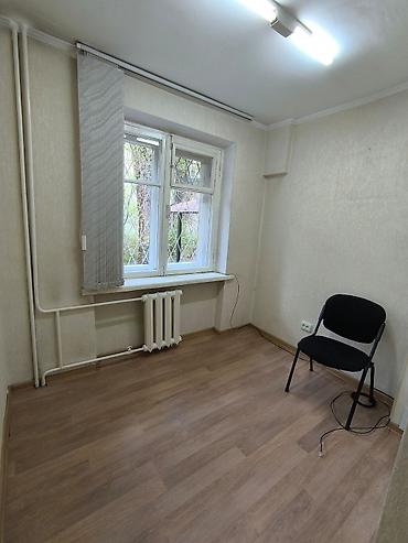 аккеме: Продажа офисов 43 м², С ремонтом, Многоэтажное здание, 1 этаж — 5