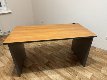 маленький офисный стол: Кухонный стол, Прямоугольный, Нераскладной
