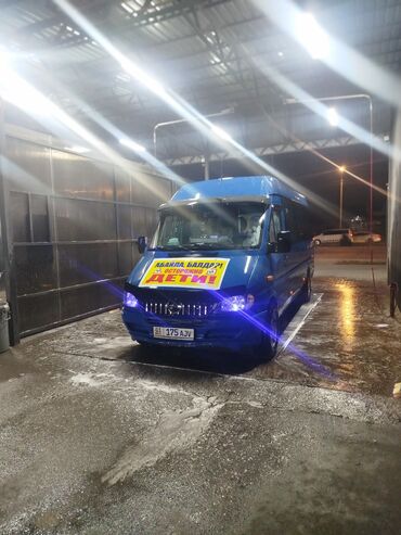 Автобусы и маршрутки: Автобус, Mercedes-Benz, 2001 г., 2.7 л, 16-21 мест — 12