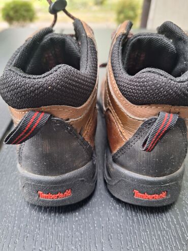 Gležnjače: Gležnjače, Timberland, Veličina - 31 na lalafo.rs — 2 Gležnjače: Gležnjače, Timberland, Veličina - 31 — 2