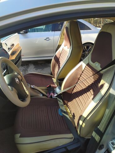 Toyota: Toyota Auris: 1.4 l | 2008 il Hetçbek — 8