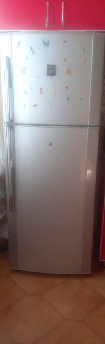i̇şlənmiş xaladenik: Б/у Холодильник Sharp, No frost, Двухкамерный, цвет - Серый