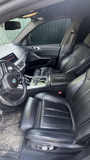 мерс флагман: BMW X5: 2017 г., 4.4 л, Вариатор, Бензин, Кроссовер — 5