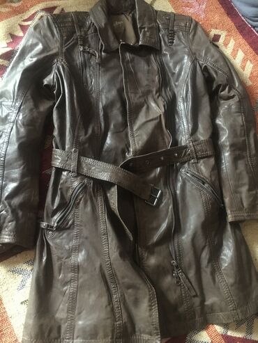 Kurtkalar: Dəri kurtka, Bershka, XL — 9