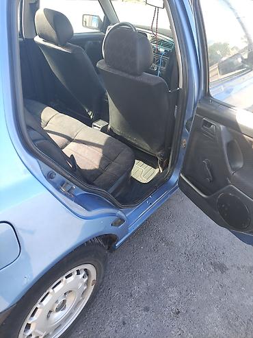 ауди 4 2: Volkswagen Golf: 1992 г., 1.8 л — 10