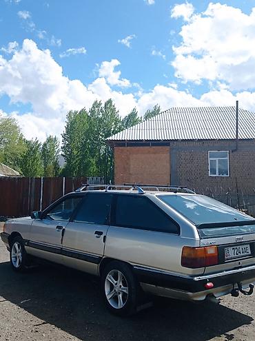 капот е53: Audi 100: 1989 г., 2.3 л, Механика, Бензин, Универсал — 1