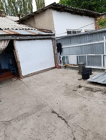 Продажа барачных домов: Продается 2х комнатная квартира барачного типа. Имеется собственная — 3