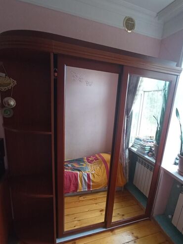 Dolablar: İşlənmiş, Kupe, 2 qapılı Künc dolab, Qarderob, paltar dolabı