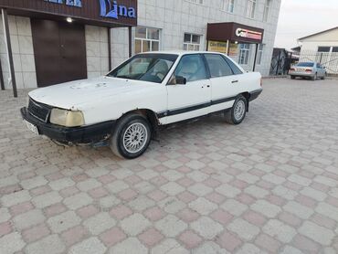Audi: Audi 100: 1988 г., 1.8 л, Механика, Бензин, Седан