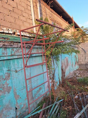 каркас дома: Металлическая турник конструкция из труб б/у хорошим состоянии ещё