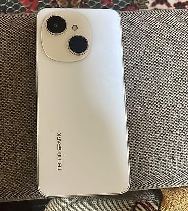 Tecno Spark, rəng - Ağ