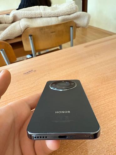 Infinix: Infinix Note 30 Pro, rəng - Qara, Sensor — 8