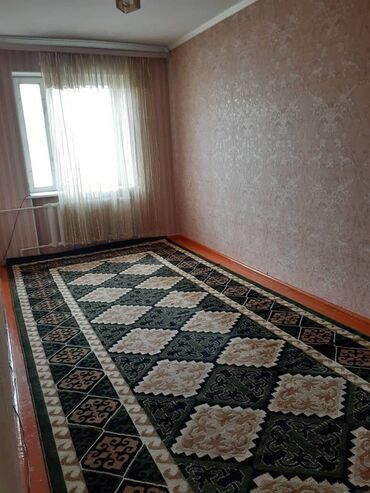 снять квартиру в заре: 2 бөлмө, 58 кв. м, Жеке план, 5 кабат, Эски ремонт