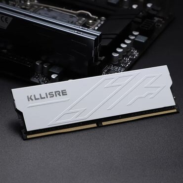 ram alıram: Operativ yaddaş (RAM) 16 GB, 3200 Mhz, DDR4, PC üçün, Yeni