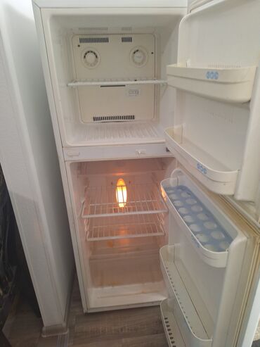 холодильники: Холодильник LG, Б/у, Side-By-Side (двухдверный), 55 * 150 * 55