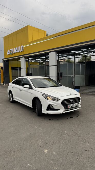 купить машину хендай солярис: Hyundai Sonata: 2018 г., 2 л, Типтроник, Газ, Седан