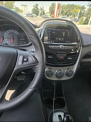 go park: Chevrolet Spark: 2020 г., 1 л, Автомат, Бензин, Хэтчбэк — 5