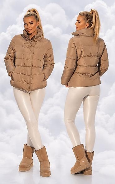 ugg: Ženska kratka zimska jakna – bež/karamel nijansa - Krojen puffer — 3