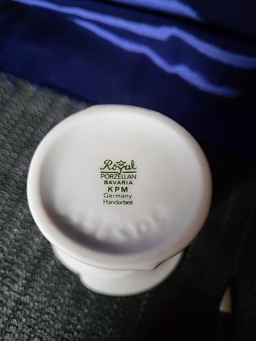 Vaze i saksije: Vaza nova 1950g+,rucni rad KPM porcelan Bavaria. Nova nemacka — 11