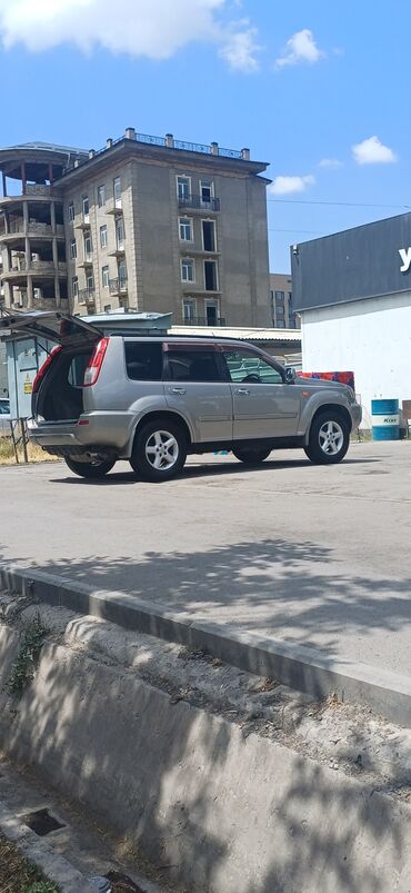 tayota runx: Nissan X-Trail: 2002 г., 2 л, Автоматтык, Бензин, Кроссовер