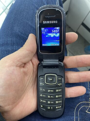 samsung cs k: Samsung GT-E1125, Б/у