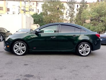 Chevrolet: Chevrolet Cruze: 1.4 l | 2014 il 198000 km Sedan — 6