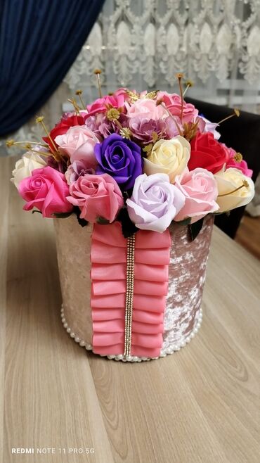 Toy aksesuarları: Gul buketleri sabun gullerden hazirlanir.Bir omur boyu solmayan,xarab — 6