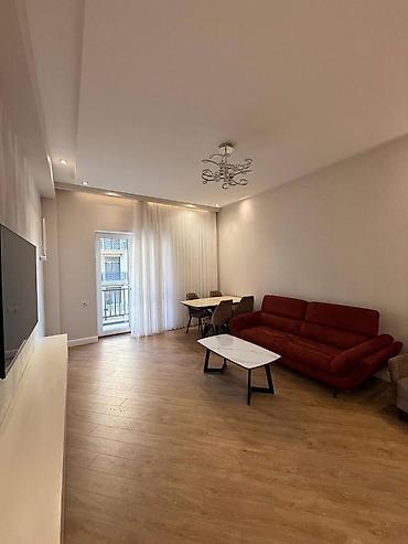 bine qesebesi ev: İcarəyə verilir 3 otaqlı yeni tikili 105 m², Ağ şəhər q. Kateqoriya — 5