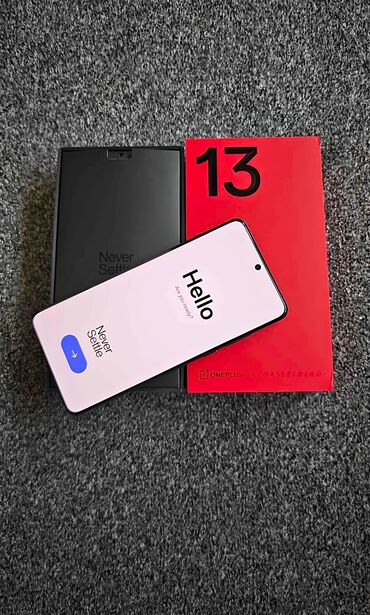 ремонт iphone 12: OnePlus 13, Б/у, 256 ГБ, цвет - Черный, 2 SIM, eSIM