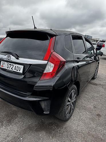 Транспорт: Honda Fit: 2014 г., 1.5 л, Автомат, Бензин, Хэтчбэк — 4
