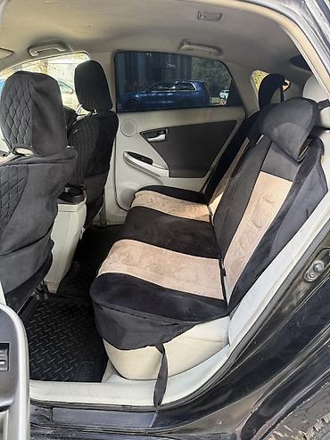 prius plus: Toyota Prius: 2011 г., 1.8 л, Автомат, Бензин — 10