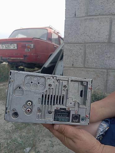 pc case: Автомагнитола Sony WX-C40 (двухдиновая) Описание и функции: - — 2