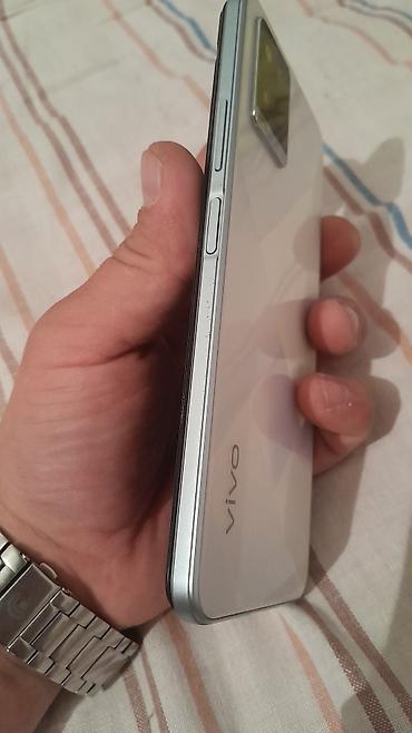 Vivo Y20 2021, Б/у, 64 ГБ, цвет - Белый, 2 SIM — 3