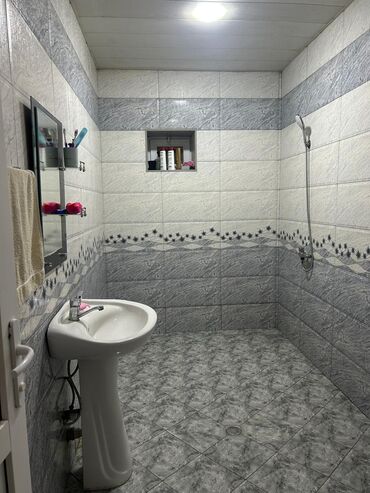 ucuz hamam aksesuarları: 10 sotda 148 kv ev Ev super remont : 4 otaq : İsti